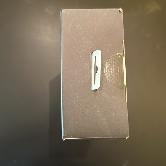 IN STYLER MAX PRIME 1.5 “ Revolving Styler with 2 way barrel. - Picture 6 of 13